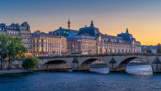 Puente "Royal" y Museo de Orsay, Paris, Francia