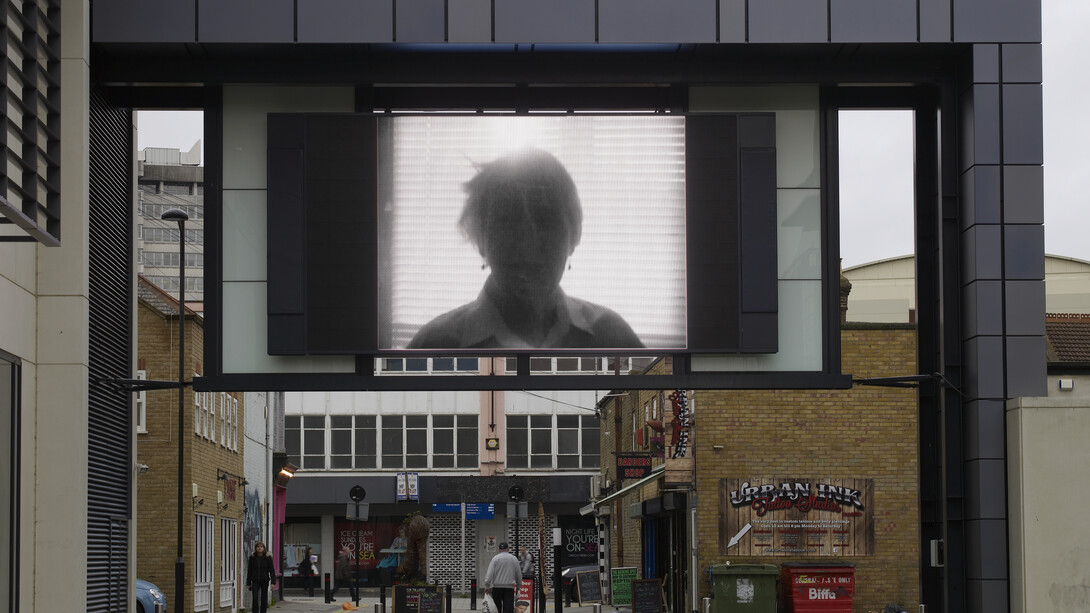 Annika Ström, Sunshine Head, 2010, Super 8 transferred to DVD, (1:05 minutes), Courtesy the artist