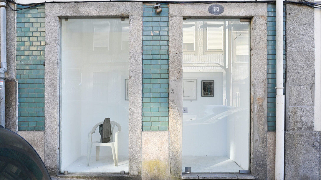 Gonçalo Sena, Folhas fantasma, exhibition view. Courtesy of Kubikgallery