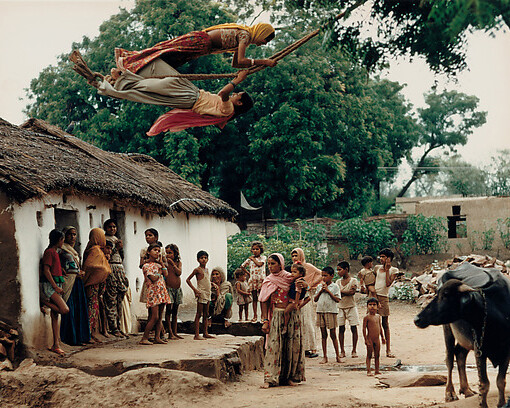 Modernism on the Ganges. Courtesy of The MET 