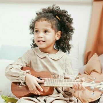 La musica è strumento utile altresì per lo studio delle grammatiche in genere