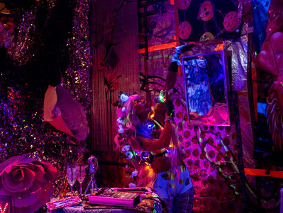 Cibelle Cavalli Bastos, Las Venus Resort Palace Hotel’s Cabaret Lounge Splice Download, 2019, Installation, Congress Graz, Foto: Mathias Völzke