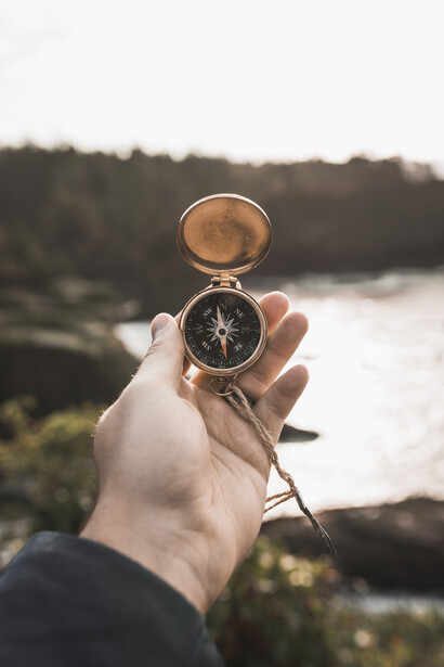 El verdadero viaje comienza cuando las certezas se desvanecen y solo queda la pregunta que insiste en el alma