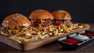 En las culturas tradicionales dicha premura, reflejada en el fastfood, no existió porque el arte de preparar formaba parte del ritual de la vida