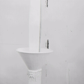 Sally Mann, Remembered Light, Untitled (Funnel Sculpture), 2012. Courtesy of Gagosian Paris
