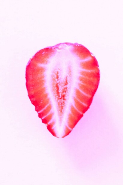 Ni la mujer ni el hombre pueden ver reducida su identidad o no-identidad al conjunto de características sexuales