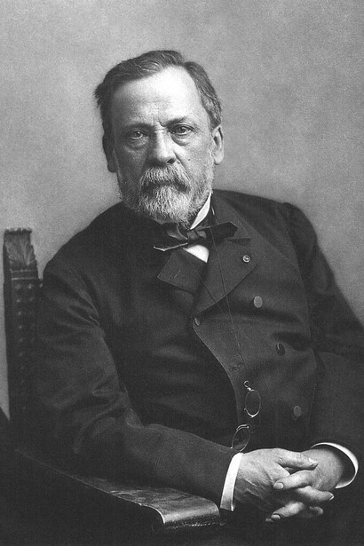 En medicina, Pasteur dio lugar a la teoría sobre las enfermedades provocadas por gérmenes