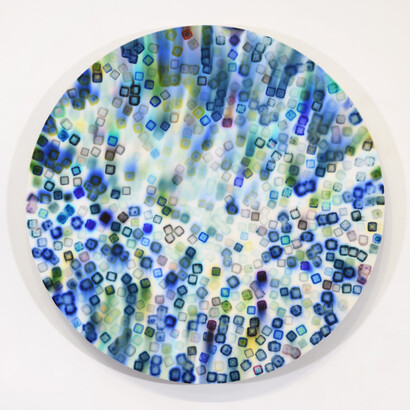 Jaq Chartier, Blue cubes with blueberry shifter, 2025. Courtesy of Dolby Chadwick Gallery