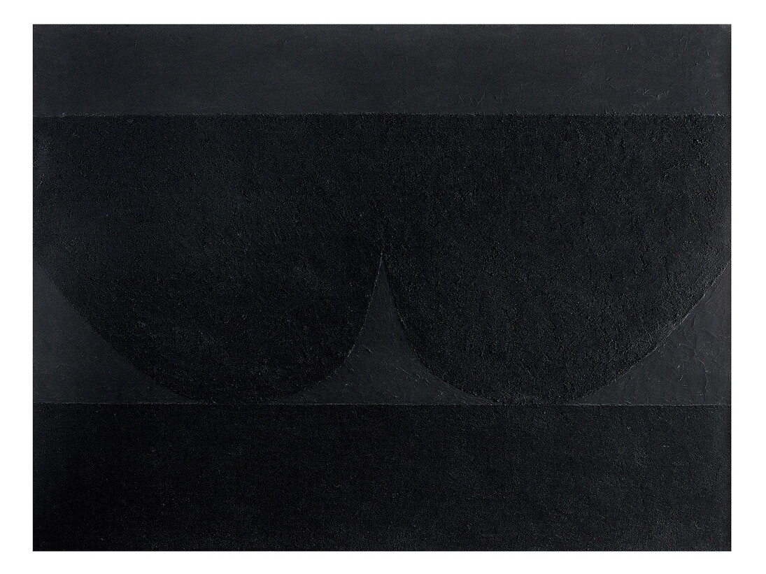 Alberto Burri, Nero AN2, 1988, acrylic on pumice stone on cellotex applied on lexan, 150 x 200 cm, Courtesy Fondazione Burri and Mazzoleni London