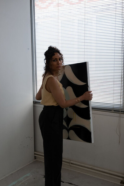 Portrait of Farah Atassi, 2022. Courtesy of the artist and Almine Rech
Photo: Matt Bohli