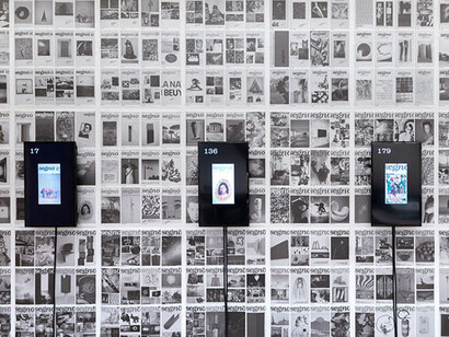 The archive of Segno magazine. International perspectives on contemporary art, 1976–2026, exhibition view. Courtesy of Maxxi