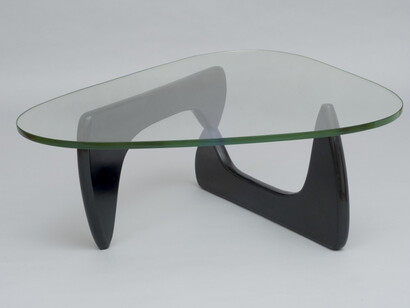 Isamu Noguchi, Coffee table (IN-50), designed 1944, this example made ca. 1947–1953. Courtesy of High Museum of Art