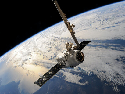Satélite em órbita 