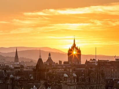 Cuando el sol se pone, el misterio de Edimburgo se hace más patente que nunca