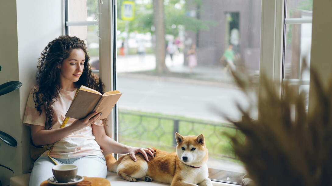 La JOMO è saper dire di no senza sensi di colpa, perché la vera felicità non dipende dal fare tutto, ma dal fare ciò che conta