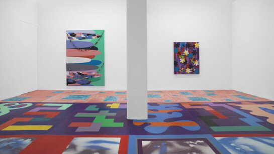 Sarah Cain, The Sun Will Not Wait, 2019, Installation view, Honor Fraser Gallery, Los Angeles, CA. © Sarah Cain, Courtesy Galerie Lelong & Co., New York.