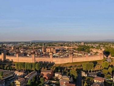 Vista aerea delle mura di Cittadella, provincia di Padova, Italia