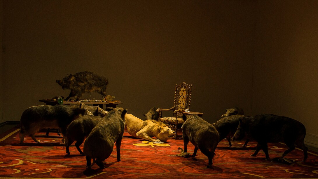 The World Is a Fine Place for You to Fight For,  Sun Yuan e Peng Yu, foto Mina Grasso 