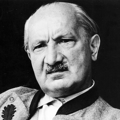 Martin Heidegger, filósofo, ensayista y poeta alemán