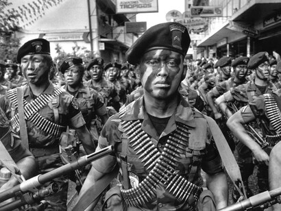 The army punished guerilla fighters in public