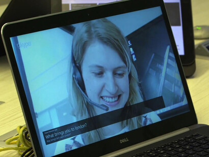 Las videollamadas a través del ordenador han sustituido a los locutorios telefónicos