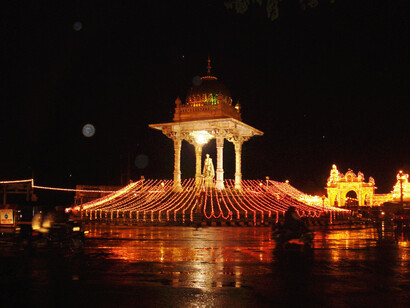Mysore by night