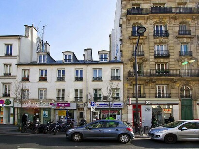 Immobile in Rue d'Avron.