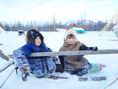 El cambio climático plantea nuevas amenazas para Yakutsk. El calentamiento global está causando el deshielo del permafrost, lo que puede desestabilizar edificios e infraestructuras, Rusia