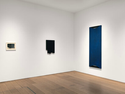 Denzil Hurley and Reginald Sylvester II, Beyond the frame: abstraction reconstructed, exhibition view. Courtesy of Canada Gallery