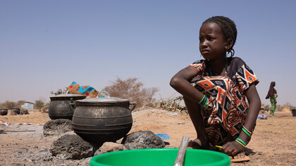 Niña de la población de Barsalogho en Burkina Faso