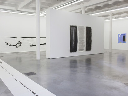 Paradise and Hell, Exhibition view. Courtesy of Tatjana Pieters