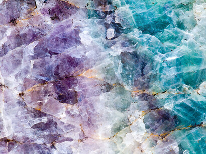 El cuarzo es un mineral compuesto de sílice. Tras el feldespato es el mineral más común de la corteza terrestre estando presente en una gran cantidad de rocas ígneas, metamórficas y sedimentarias