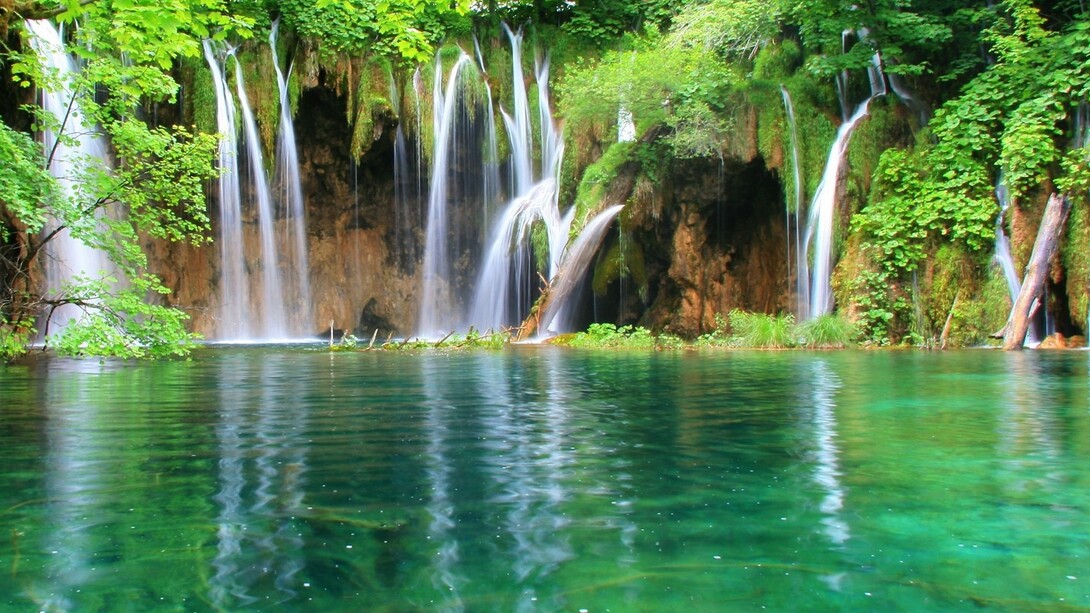 Entorno natural plagado de cascadas