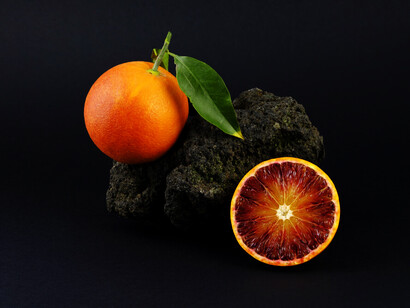 L’arancio richiama il nostro secondo centro energetico, per gestire il piacere e l’auto-gratificazione