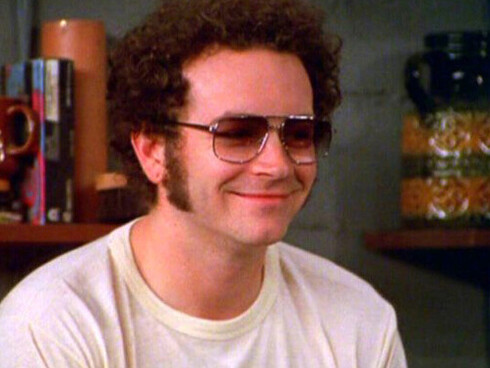 O ator Danny Masterson no papel de Stephen Hyde, no sitcom That 70's show