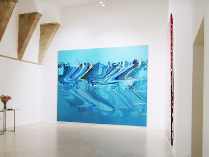 José Yaque - Falla en turquesa I 2022, acrylic on canvas, 310 x 380 cm. Photo: Ela Bialkowska, OKNO Studio