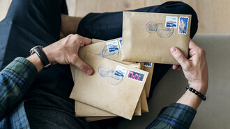 Finalmente nella cassetta postale della portineria una lettera