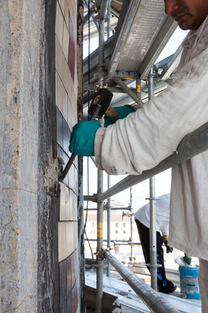 The renovation of Torre Arcobaleno