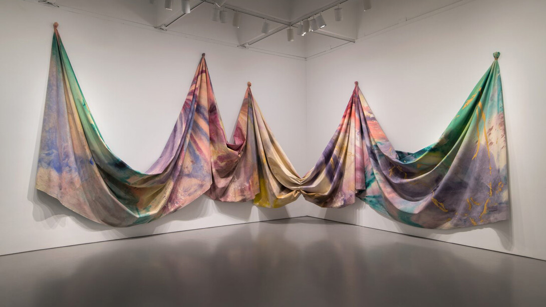 Various artists, Big things for big rooms, exhibition view. Courtesy of Hirshhorn Museum