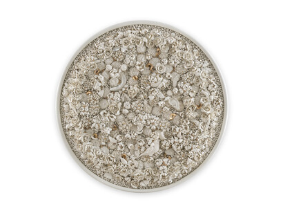 Melis Buyruk, Sparrow’s Habitat, porcelain and 18k gold, 100 cm. Courtesy the artist and Leila Heller Gallery