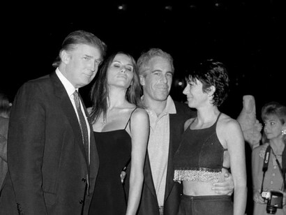 Jeffrey Epstein suicida in carcere, ritratto nella con Donald Trump