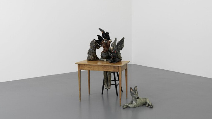 Klara Kristalova, Exhibition view. Courtesy of Perrotin
