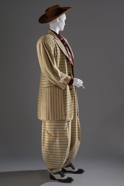 «Zoot suit» original de 1940-1942 en la colección permanente de Los Angeles County Museum of Art