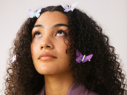 La participación de Olivia Dean en Glastonbury y su nominación a los Mercury Prize confirman su creciente relevancia en la escena musical