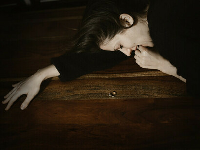 „Gaslighting“: Es ist einer der am weitesten verbreiteten psychischen Missbrauch bei Paaren und wird vor allem gegenüber Frauen ausgeübt