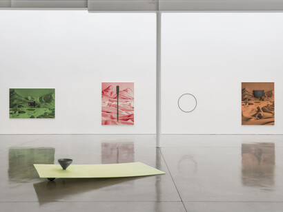 Adam McEwen, Nighthorses, Installation View, 2018, Artwork © Adam McEwen. Photography by Jeff McLane. Courtesy Gagosian.