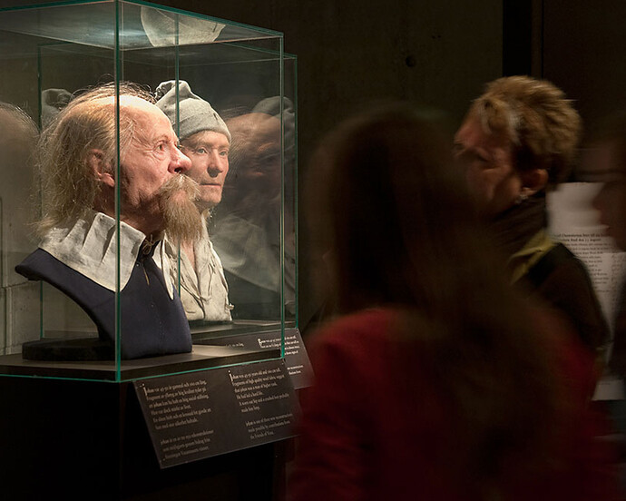 Face to face. Courtesy of  The Vasa Museum 