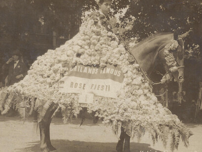 Madame Caroline Testout. Courtesy of Oregon Historical Society
