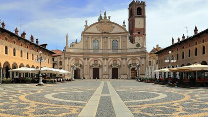 Piazza Ducale, Vigevano, Italia