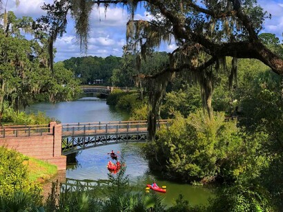 A view of the greenery and surrounding areas of Palmetto Bluff. Photo by Jamie Edwards